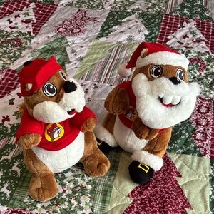 Festive Buc-ees  Plush Toys lot of 2